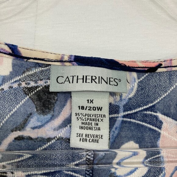 Catherines size 1X Navy Floral Stretch V neck 3/4 Sleeve Top Office Career - Picture 2 of 7
